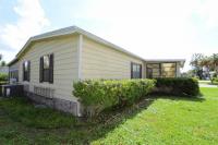 Quaint Cottage Home Near the Beaches Manufactured Home