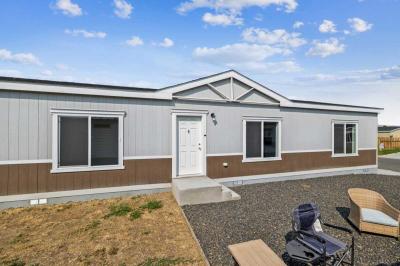 Mobile Home at 2802 S 5th Ave #39 Union Gap, WA 98903