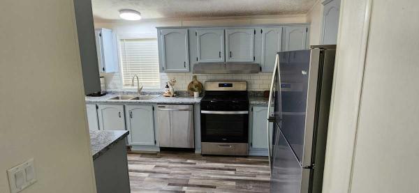 2000 High View Manufacturing Manufactured Home