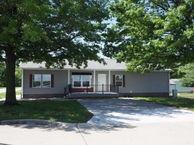 Mobile Home at 7368 NE Berwick Dr, Lot 66 Ankeny, IA 50021