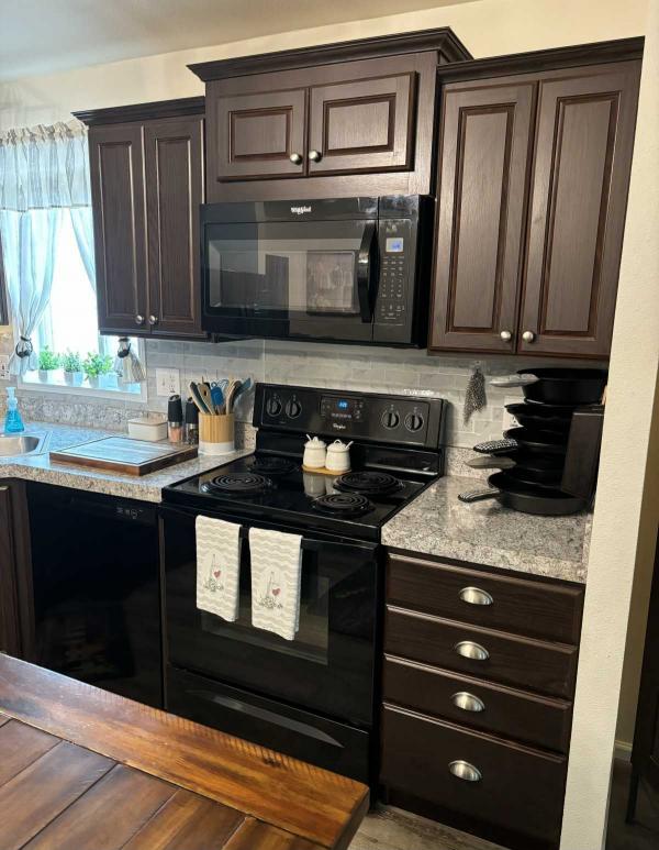 2019 Fleetwood Western Super Value Manufactured Home