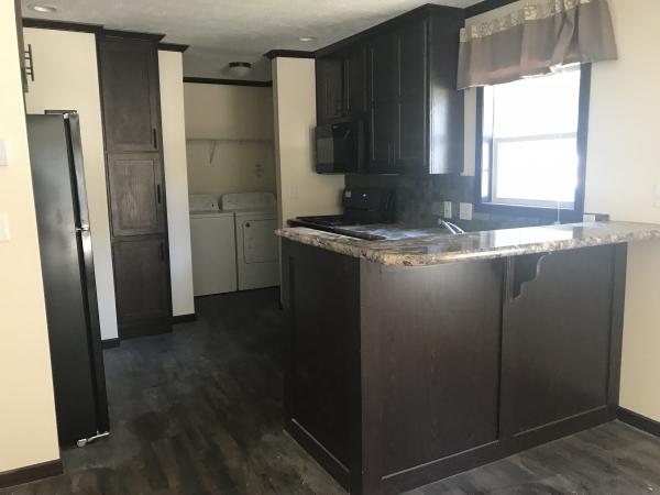 2018 Skyline 1806 Mobile Home