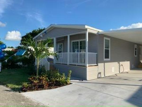 2021 Champion - Lake City Cedar Key Mobile Home