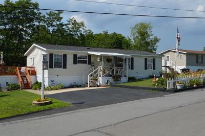 Mobile Home at 350 West Drive Inkerman, PA 18640