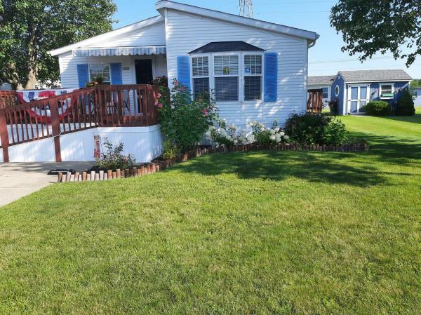 1997 Century 81 Mojave 672  Home