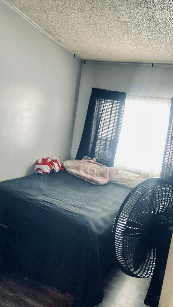 1996 Champion INFINITY  Home