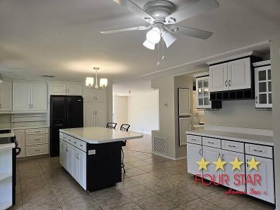 Photo 4 of 25 of home located at 7942 Hatteras Rd Orlando, FL 32822