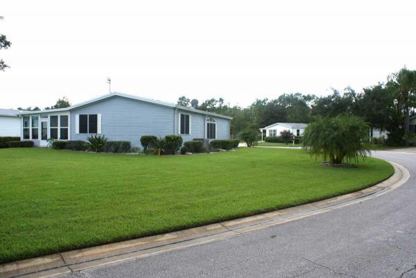 2004 Homes Of Merit Mobile Home