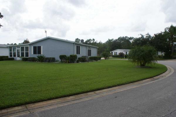 2004 Homes Of Merit Mobile Home