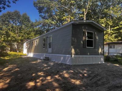 Mobile Home at 5 Kathy Ave Arundel, ME 04046