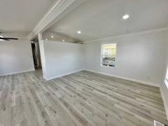 Photo 4 of 13 of home located at 13983 Azalea Ave #104 Poway, CA 92064