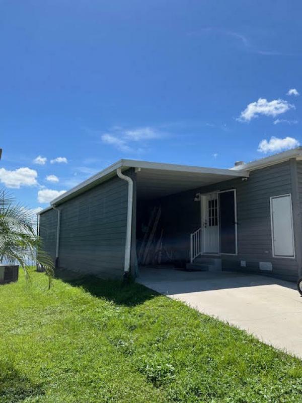 2010 HRTO Mobile Home For Sale 114 Lamplighter Drive Melbourne, FL