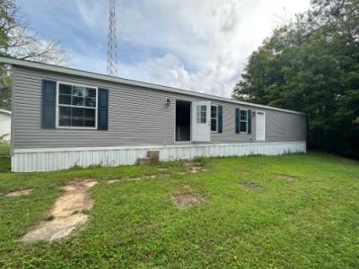 Mobile Home at 165 Paul St Mount Vernon, KY 40456