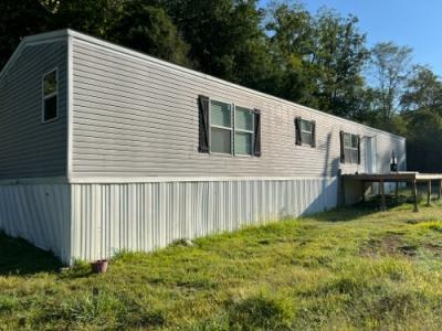 Mobile Home at 5366 Mays Branch Rd Lavalette, WV 25535