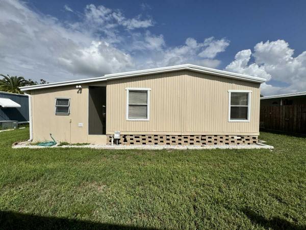 1980 Mobile Home