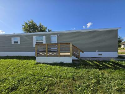 Mobile Home at 118 Golfview Court #118 North Liberty, IA 52317