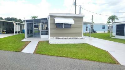 Mobile Home at 190 Orange Manor Drive Winter Haven, FL 33884