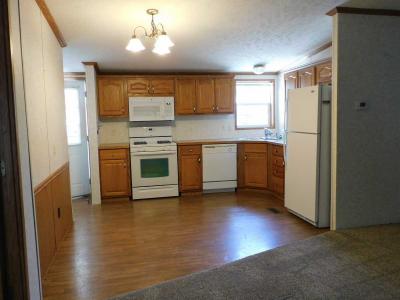 Mobile Home at 1575 Chaparral Trail Sanford, MI 48657