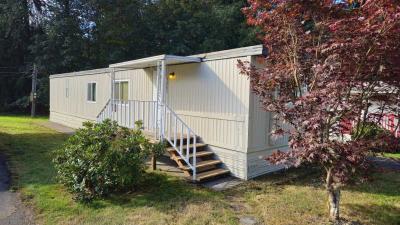 Mobile Home at 1061 Coal Creek Rd Longview, WA 98632