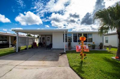 Mobile Home at 5130 Abc Rd Lot 90 Lake Wales, FL 33859