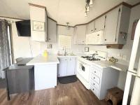 1987 Fleetwood Manufactured Home