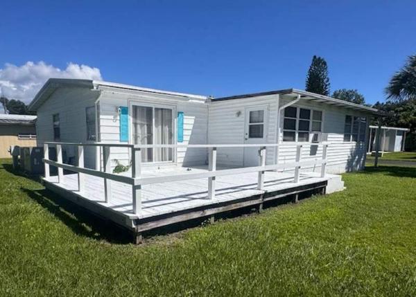 1980 Skyline Manufactured Home