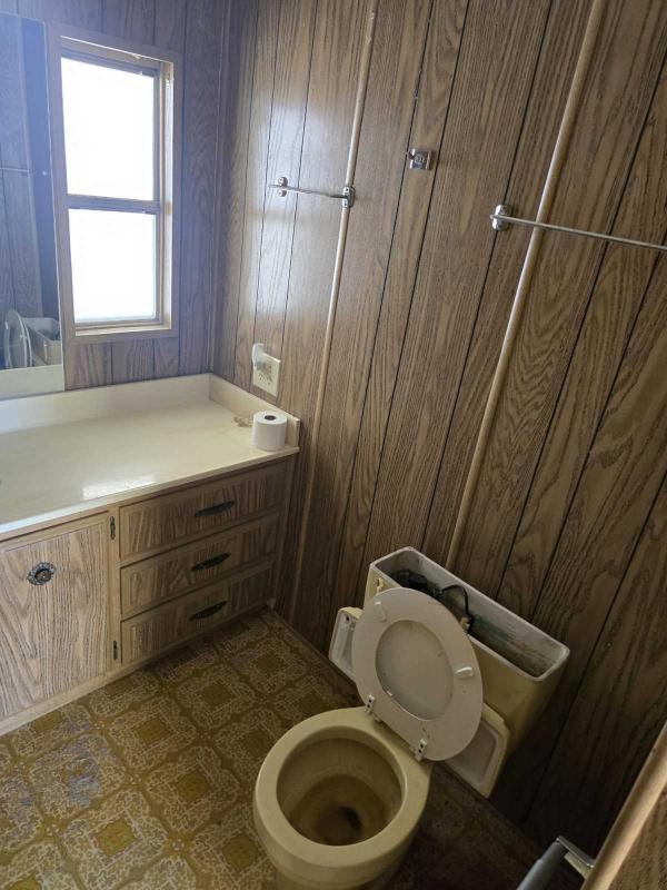 1972 CAMERON Manufactured Home