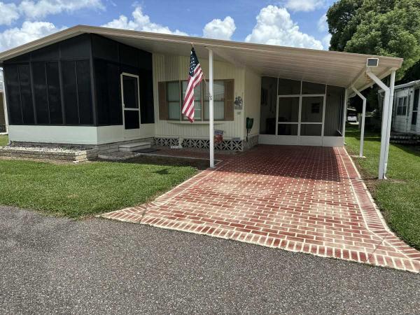 1983 TWIN HS Mobile Home