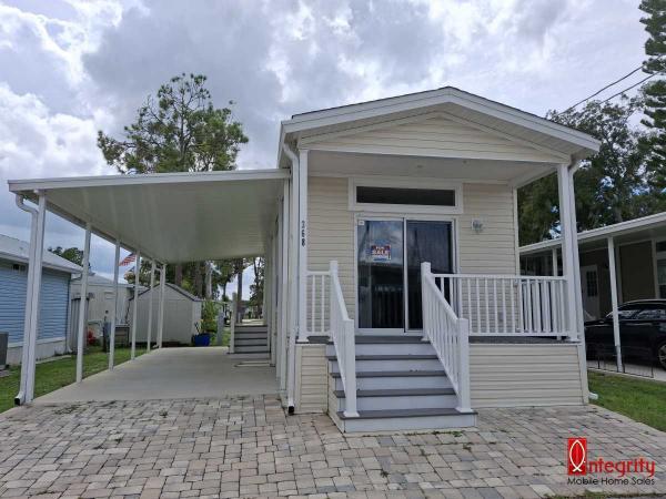 Photo 1 of 2 of home located at 2206 Chaney Drive, Lot 368 Ruskin, FL 33570