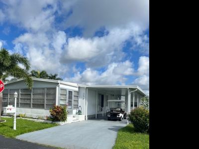 Mobile Home at 256 Glenwood Lane Naples, FL 34112