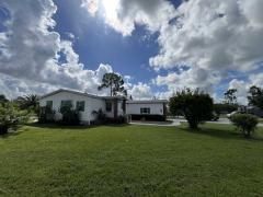 Photo 2 of 73 of home located at 10944 Lone Palm Ct. (46A) North Fort Myers, FL 33903