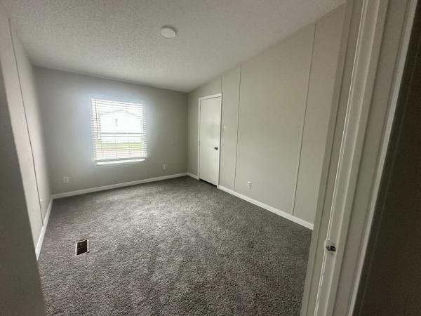 2005 Clayton Homes Inc Mobile Home For Rent
