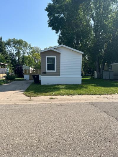 Mobile Home at 2578 Huntington Park Drive Lot 237 Grand Forks, ND 58201