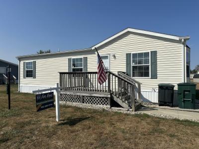 Mobile Home at 4613 S. Maze Dr. Muncie, IN 47302