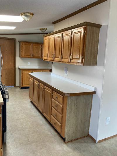 Mobile Home at 46517 Chamund Dr, Site #1223 Macomb, MI 48044