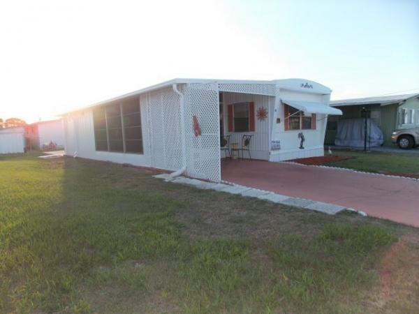 1974 Single Wide Mobile Home