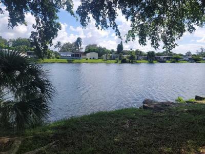 Photo 3 of 26 of home located at 10550 W State Rd 84 Lot #37 Davie, FL 33324