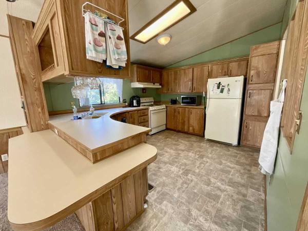 1988 Fleetwood American Mansion Manufactured Home