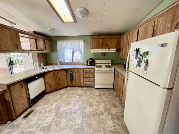 1988 Fleetwood American Mansion Manufactured Home