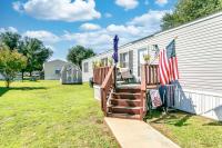 2004 FLEETWOOD HOMES OF TEXAS INC. FESTIVAL Manufactured Home