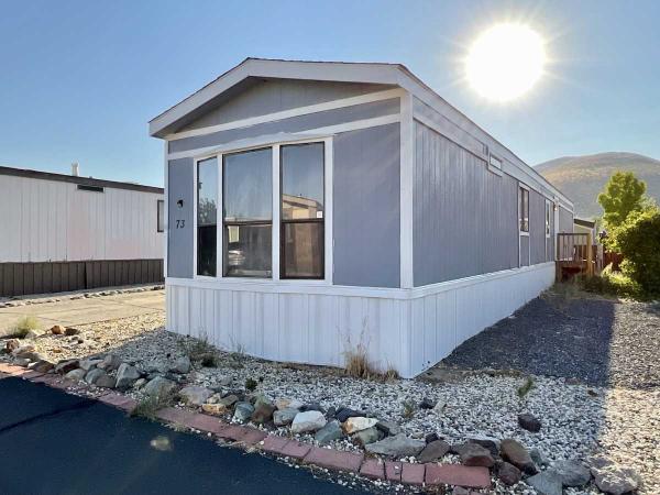 1985 Commodore Bayshore Manufactured Home