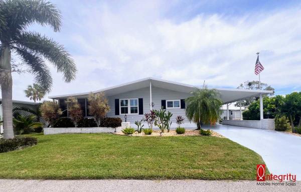 Photo 1 of 2 of home located at 5675 Halifax Drive Sarasota, FL 34233