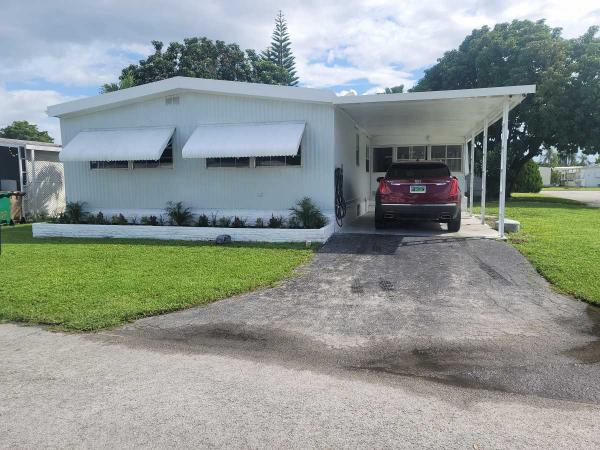 1978 Barrington HS Mobile Home