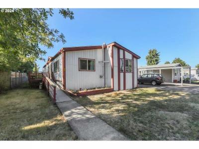 Mobile Home at 10038 S. New Era Rd. #40 Canby, OR 97013