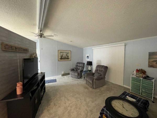 1986 2BD/2BA Mobile Home