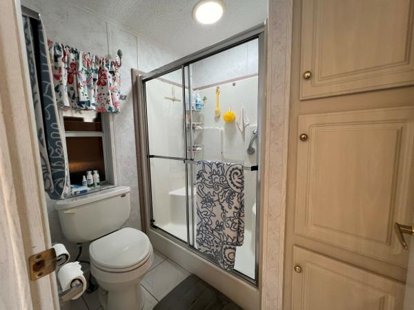 1999 Merit FLHMBT40643623A/B Mobile Home