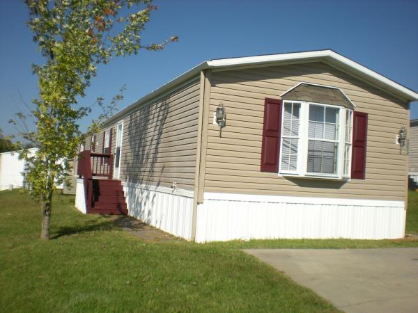 2005 Clayton Homes Inc Mobile Home For Sale