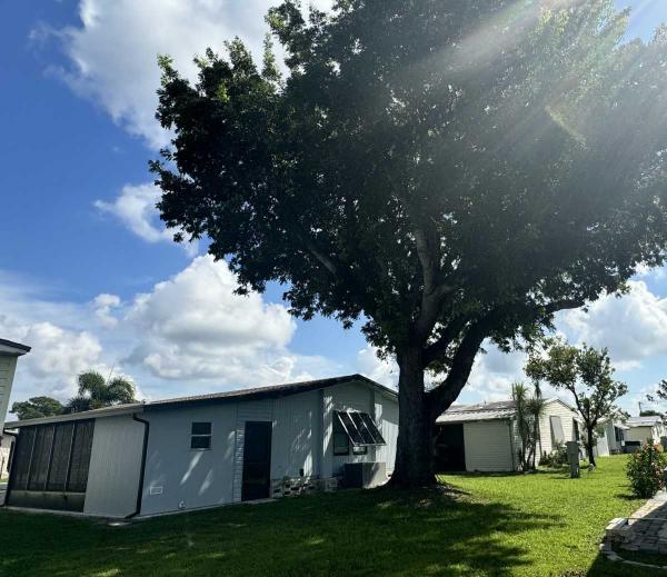 1984 Fleetwood Glenbrook Mobile Home