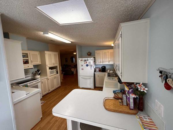 1992 3BR/2BA Mobile Home