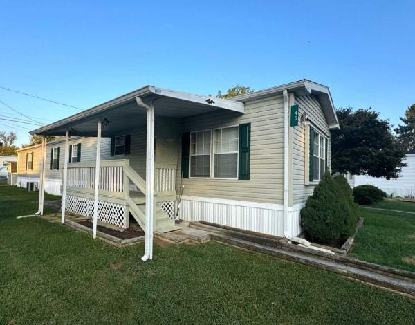 2005 REDMAN OAK CREST Manufactured Home